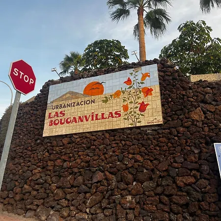 Sea Breeze Retreat At Las Bouganvillas Daire *